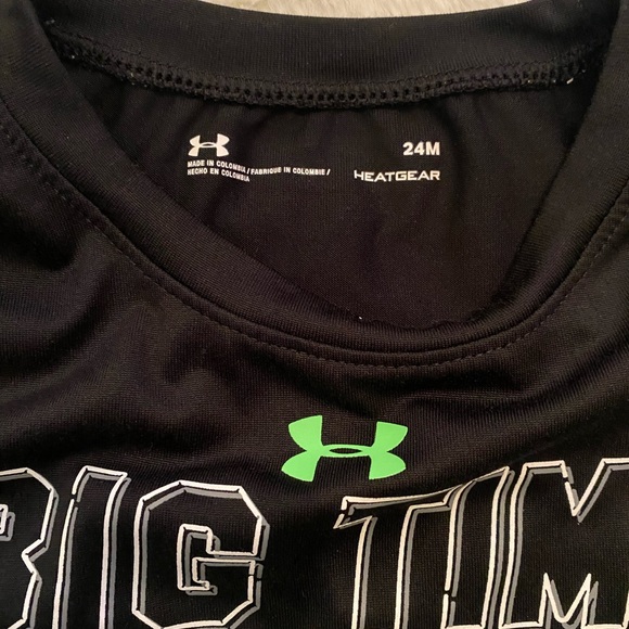 Under Armour set - Picture 3 of 5